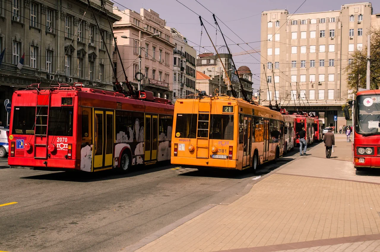 Kako saznajemo, sve bi bilo u redu da nije došlo do naglih izmena u organizaciji trasa. Kako kaže Rohit, taman se navikao na svoju trasu, a onda su mu dali novu koja mu je bila potpuno nepoznata.
